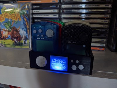 Glowing Screen VMU Holder.jpg