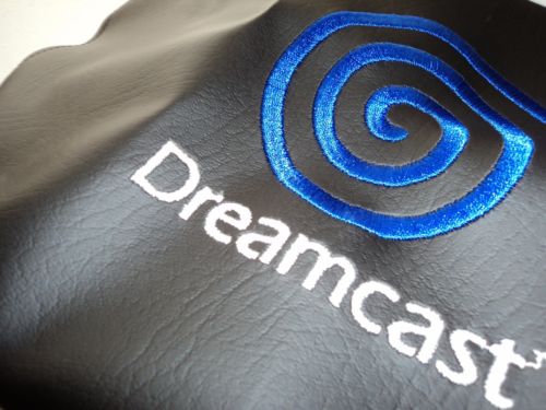 Blue swirl dust cover